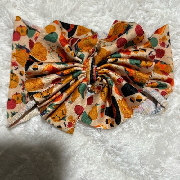 Fall bow - Picture 1 of 1